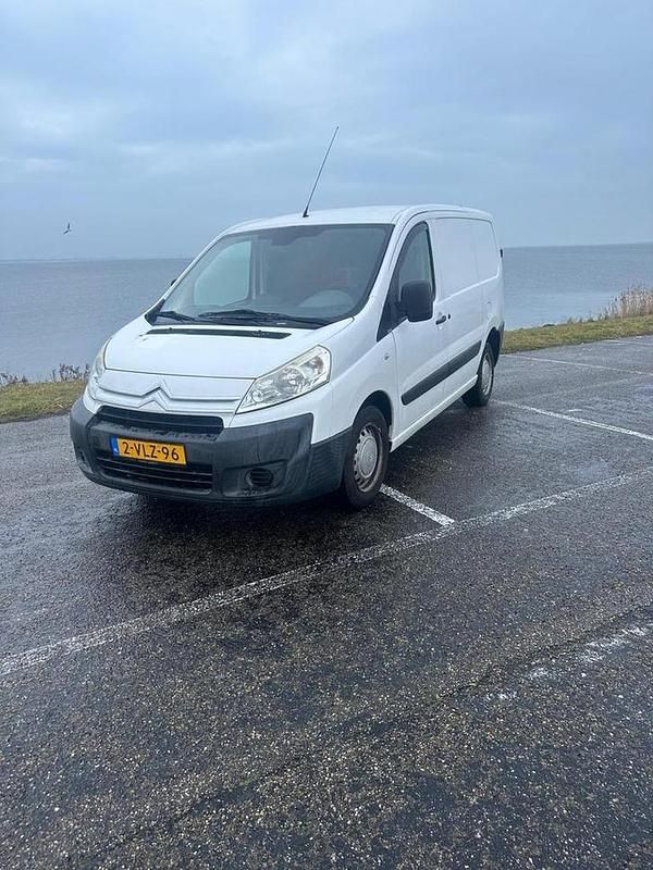 Occasion 2011 Citroën Jumpy MPV | € 2.900 (Goede deal) - Afbeelding 1/4