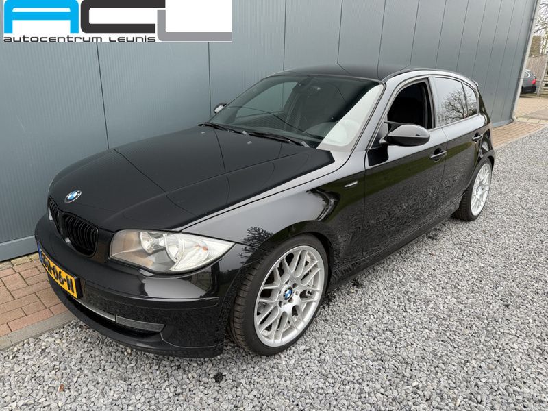 Hatchback Gebruikt 2008 BMW 118 Executive Hatchback | € 5.750 (Duur) - Afbeelding 1/4