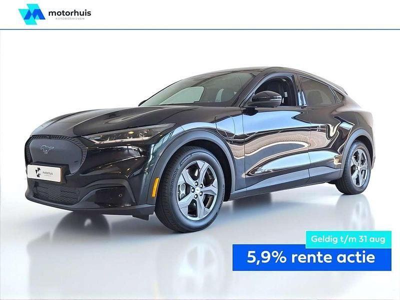 Zwart Gebruikt 2021 Ford Mustang Mach-E SUV | € 23.430 (Eerlijke prijs) - Afbeelding 1/4