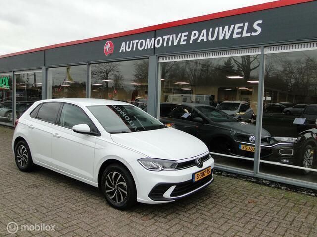 Wit Gebruikt 2023 VW Polo Life Hatchback | € 21.999 (Eerlijke prijs) - Afbeelding 1/4