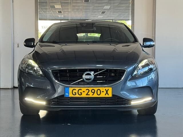 Occasion Volvo V40 Summum 120 PK (88 kW) 2014 Grijs Stationwagen