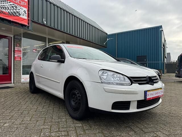 Occasion VW Golf IV Trendline 102 PK (75 kW) 2006 Wit Hatchback