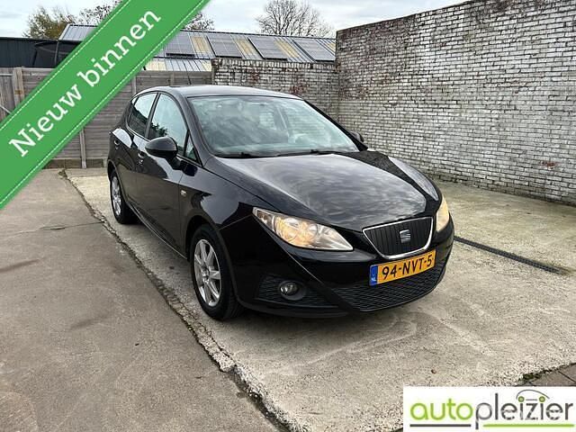 Zwart Gebruikt 2010 Seat Ibiza Ecomotive Hatchback | € 2.950 (Eerlijke prijs) - Afbeelding 1/4