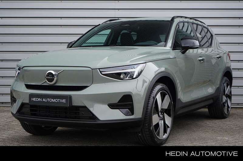 Groen Nieuw 2025 Volvo EX40 Plus SUV | € 58.995 (Duur) - Afbeelding 1/4