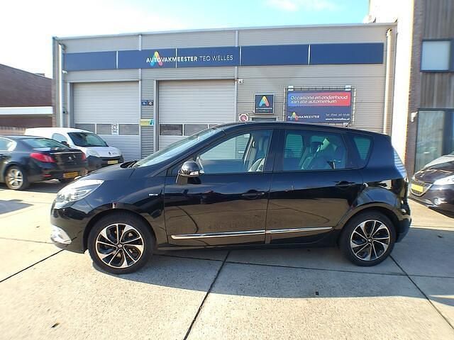 Occasion Renault Scénic III Bose Edition 132 PK (97 kW) 2015 Zwart (metallic) MPV