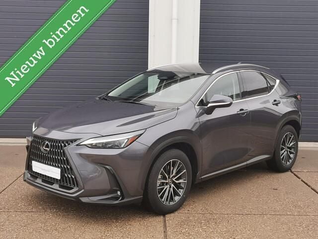Grijs Gebruikt 2023 Lexus NX450h+ SUV | € 47.999 (Eerlijke prijs) - Afbeelding 1/4