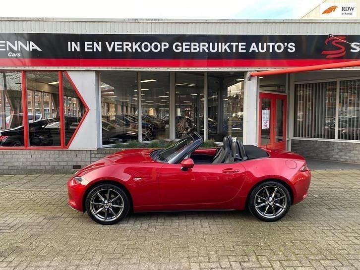 Rood (metallic) Occasion 2016 Mazda MX5 Cabriolet | € 15.950 (Eerlijke prijs) - Afbeelding 1/4