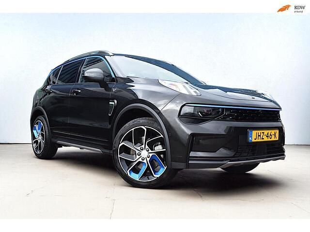 Zwart Gebruikt 2023 Lynk & Co 01 SUV | € 28.888 (Eerlijke prijs) - Afbeelding 1/4
