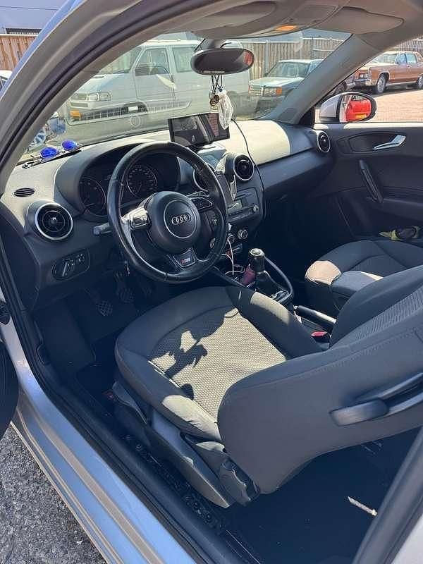 Occasion Audi A1 Attraction 86 PK (63 kW) 2011 Sedan