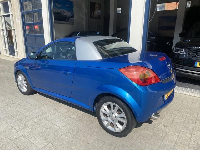 Occasion Opel Tigra Cosmo 127 PK (93 kW) 2005 Blauw Cabriolet