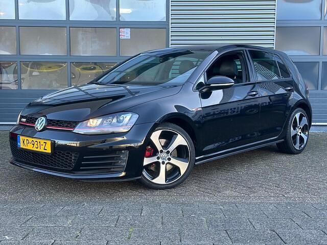 Zwart Gebruikt 2013 VW Golf VII GTI Hatchback | € 12.499 (Goede deal) - Afbeelding 1/4