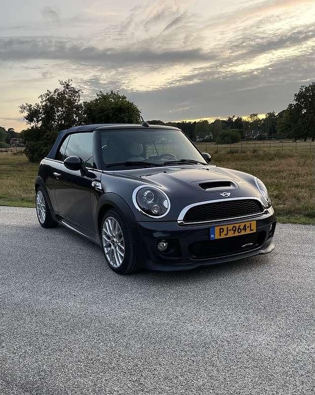Grijs Gebruikt 2012 Mini Cooper Cabriolet Chili Cabriolet | € 12.000 - Afbeelding 1/4