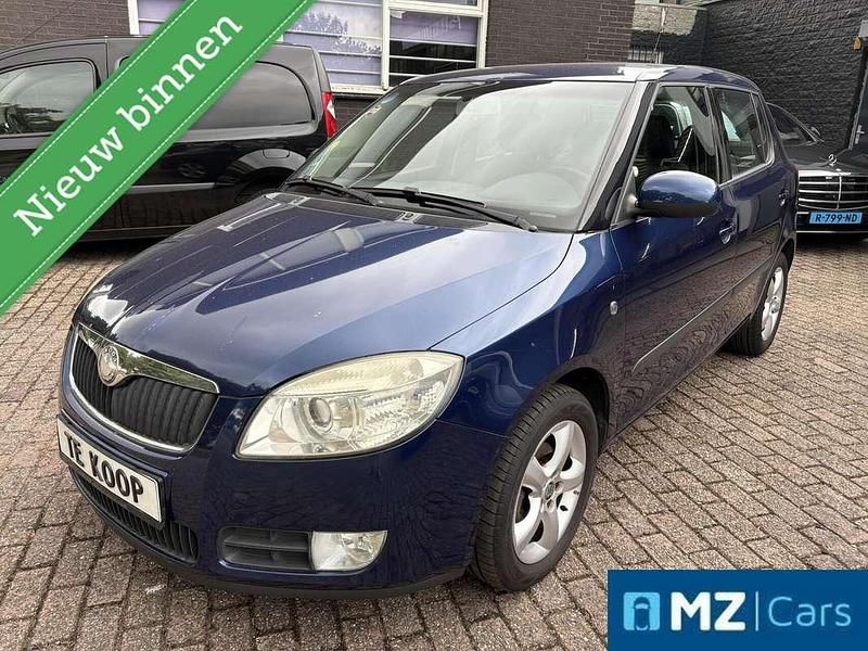 Blauw Gebruikt 2007 Skoda Fabia Ambiente Hatchback | € 1.700 (Goede deal) - Afbeelding 1/4
