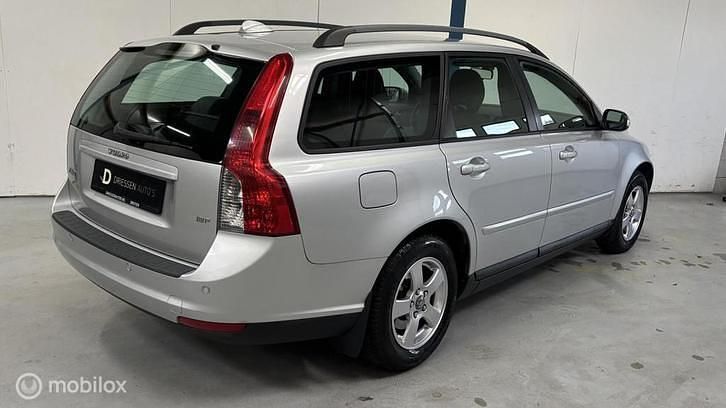 Occasion Volvo V50 Kinetic 125 PK (91 kW) 2007 Grijs Stationwagen