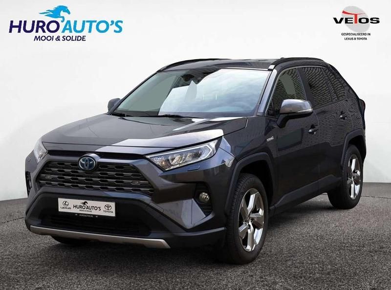 Grijs (metallic) Occasion 2020 Toyota RAV4 Hybrid SUV | € 33.750 (Eerlijke prijs) - Afbeelding 1/4