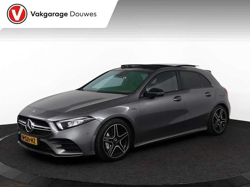 Grijs Gebruikt 2019 Mercedes A35 AMG Premium Stationwagen | € 33.500 (Eerlijke prijs) - Afbeelding 1/4