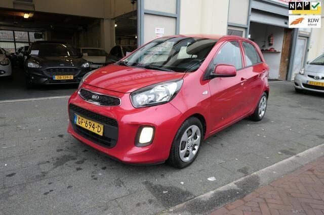 Rood Gebruikt 2015 Kia Picanto Comfort Hatchback | € 3.995 (Goede deal) - Afbeelding 1/4