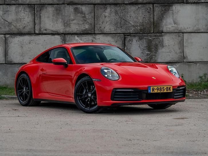 Rood Gebruikt 2020 Porsche 911 Carrera Coupé | € 119.950 - Afbeelding 1/4