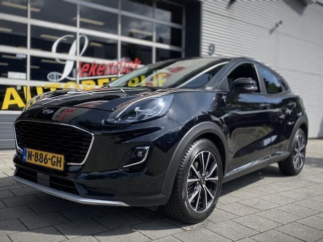 Zwart, metallic lak Gebruikt 2021 Ford Puma Titanium X SUV | € 17.950 (Eerlijke prijs) - Afbeelding 1/4