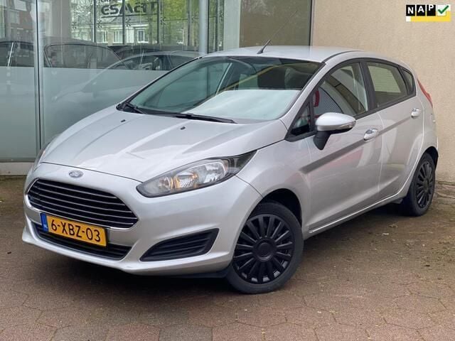 Occasion Ford Fiesta Style 65 PK (47 kW) 2014 Grijs Hatchback