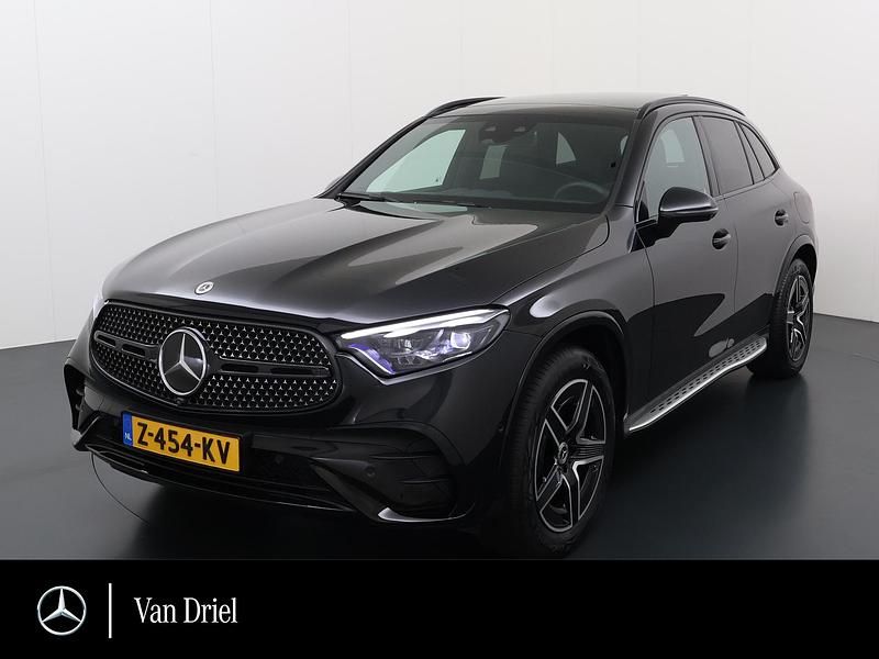 Occasion Mercedes GLC300e AMG line 2023 Zwart SUV