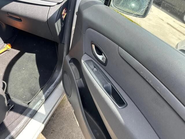 Occasion Renault Grand Scénic III 131 PK (96 kW) 2010 Grijs MPV