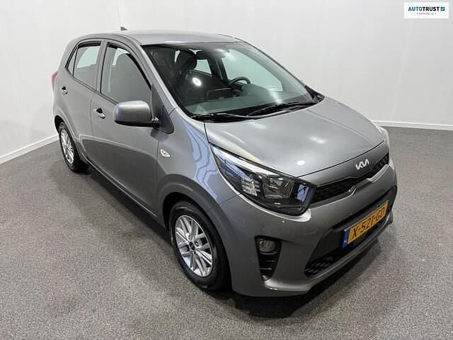 Grijs Gebruikt 2023 Kia Picanto Hatchback | € 15.450 (Eerlijke prijs) - Afbeelding 1/4