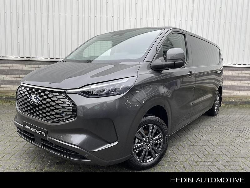 Grijs Gebruikt 2024 Ford E-Transit Limited Van | € 48.230 (Iets duurder) - Afbeelding 1/3