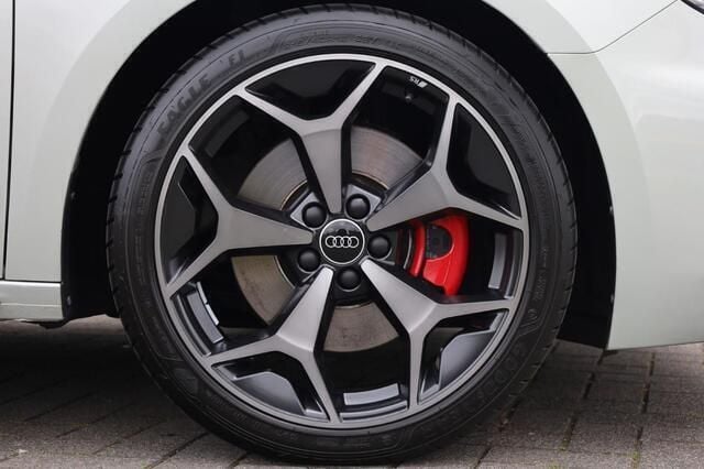 Occasion Audi A1 Sportback S-Line 207 PK (152 kW) 2024 Zilver, metallic lak Hatchback