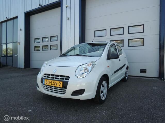 Wit Gebruikt 2010 Suzuki Alto Hatchback | € 3.950 (Eerlijke prijs) - Afbeelding 1/4