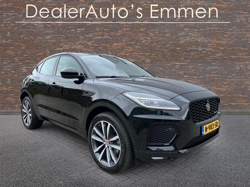 Zwart Gebruikt 2022 Jaguar E-Pace R SUV | € 37.999 (Eerlijke prijs) - Afbeelding 1/4