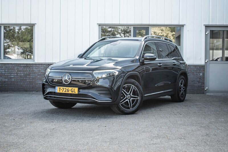 Zwart Gebruikt 2023 Mercedes EQB250 AMG line SUV | € 38.450 (Eerlijke prijs) - Afbeelding 1/4