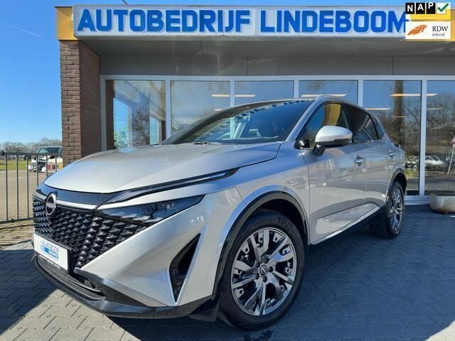 , metallic lak Gebruikt 2024 Nissan Qashqai Tekna SUV | € 36.950 (Eerlijke prijs) - Afbeelding 1/4