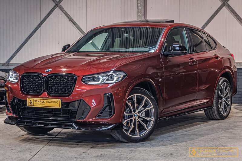 Rood Gebruikt 2022 BMW X4 Executive SUV | € 53.450 (Eerlijke prijs) - Afbeelding 1/4