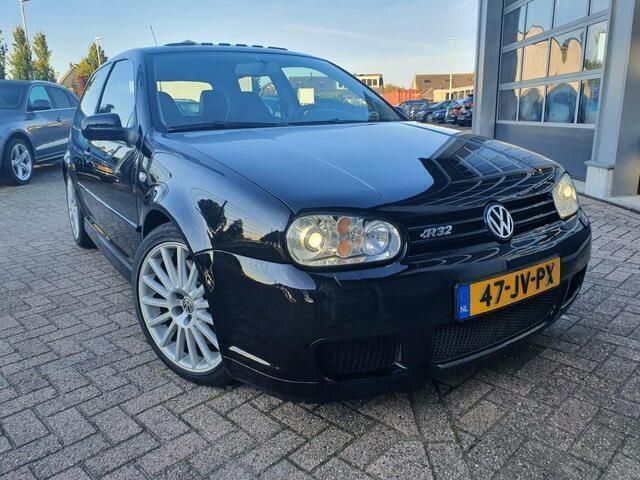 Occasion VW Golf IV R 241 PK (177 kW) 2002 Zwart Hatchback