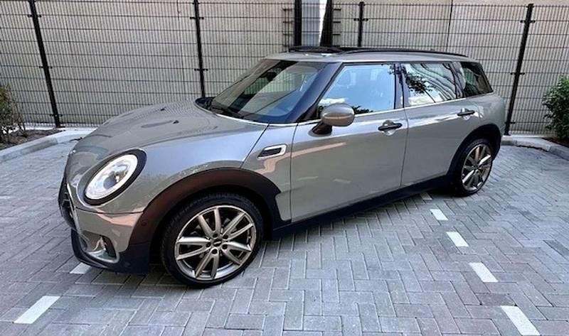 Grijs Gebruikt 2018 Mini Cooper Clubman Salt Stationwagen | € 15.750 (Eerlijke prijs) - Afbeelding 1/4
