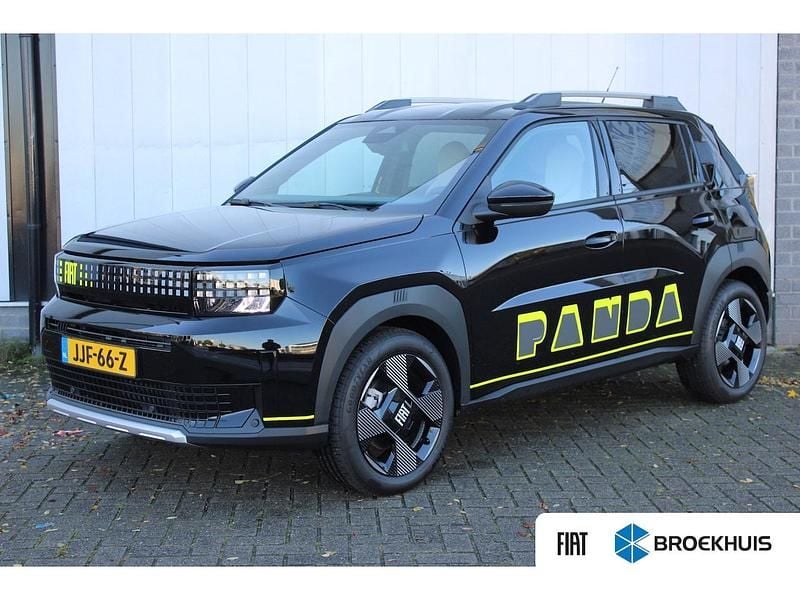 Zwart Nieuw 2025 Fiat Panda La Prima SUV | € 26.900 (Eerlijke prijs) - Afbeelding 1/4