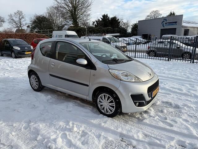Occasion Peugeot 107 Active 68 PK (50 kW) 2013 Grijs Hatchback