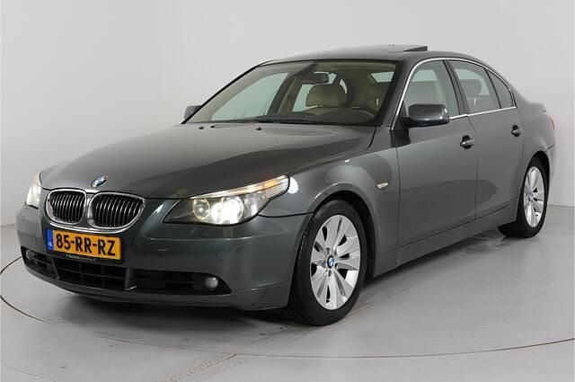Occasion BMW 545 Executive 335 PK (246 kW) 2005 Grijs Sedan