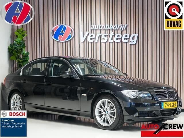 Zwart Gebruikt 2005 BMW 330 Executive Sedan | € 6.250 (Eerlijke prijs) - Afbeelding 1/4