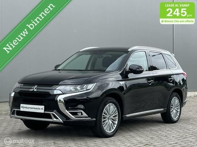 Zwart Gebruikt 2020 Mitsubishi Outlander SUV | € 18.295 (Super prijs) - Afbeelding 1/4
