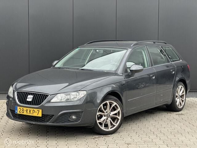 Grijs Gebruikt 2010 Seat Exeo Reference Stationwagen | € 3.998 - Afbeelding 1/4