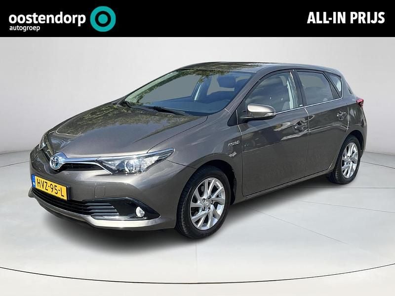 Grijs Gebruikt 2016 Toyota Auris Hybrid Hatchback | € 15.440 (Eerlijke prijs) - Afbeelding 1/4