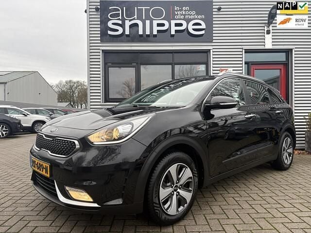 Zwart (metallic) Gebruikt 2018 Kia Niro SUV | € 14.950 (Goede deal) - Afbeelding 1/4