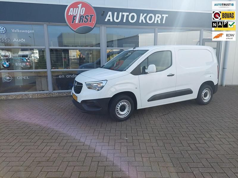 Wit Gebruikt 2019 Opel Combo Edition MPV | € 9.499 (Duur) - Afbeelding 1/4