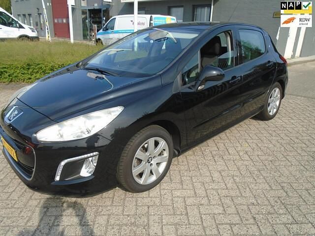 Zwart Gebruikt 2012 Peugeot 308 Hatchback | € 3.450 (Eerlijke prijs) - Afbeelding 1/4
