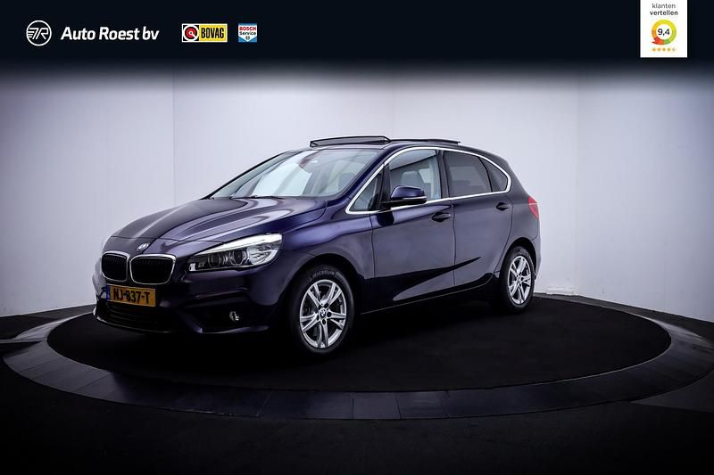 Blauw Gebruikt 2017 BMW 218 Executive Stationwagen | € 17.925 (Iets duurder) - Afbeelding 1/4