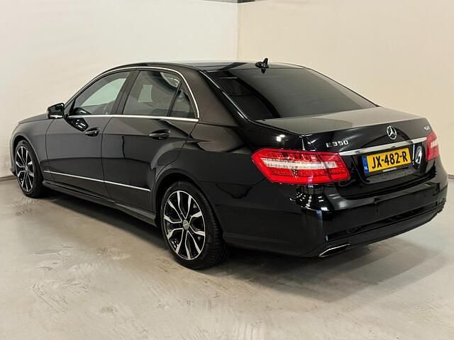 Occasion Mercedes E350 AMG 265 PK (194 kW) 2011 Zwart (metallic) Sedan