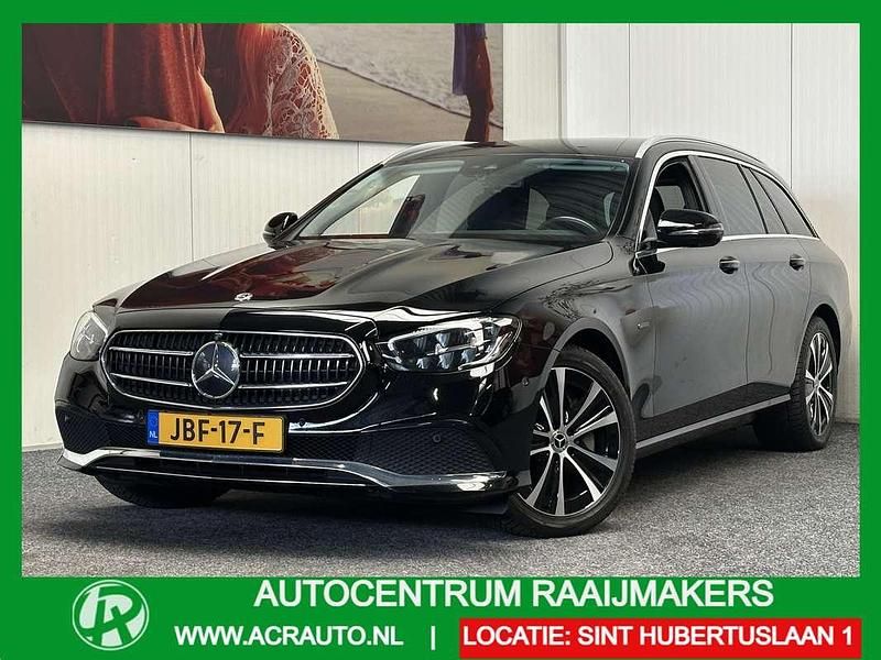 Occasion Mercedes E300 Avantgarde 2021 Zwart Stationwagen