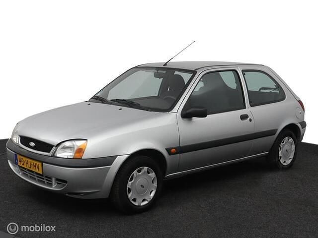 Grijs Gebruikt 2001 Ford Fiesta Hatchback | € 999 (Eerlijke prijs) - Afbeelding 1/4
